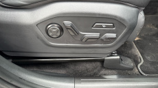 Hyundai SANTA FE 1.6 TGDi Plug-in Hybrid Calligraphy 5dr 4WD Auto Estate